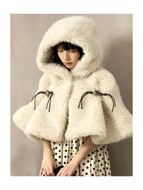 Kaiy Xiao 蘑菇姑娘 绒雪杏仁双面斗篷