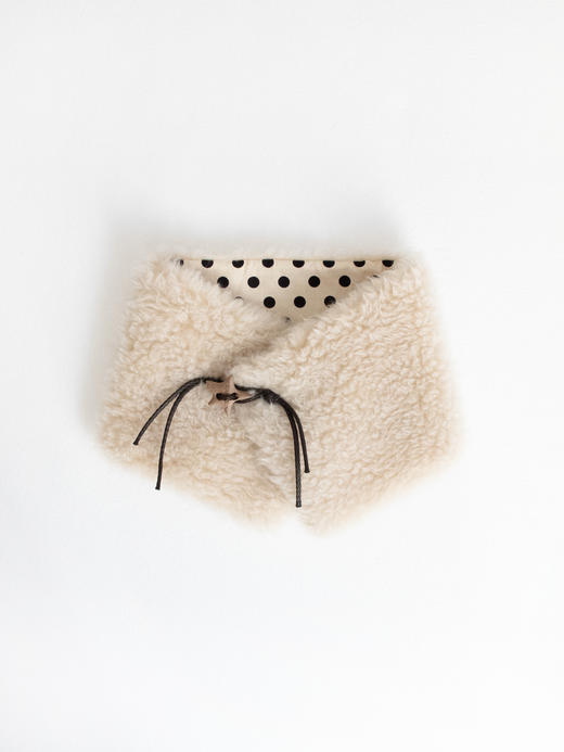 Kaiy Xiao 绒雪杏仁星星双面围脖 商品图2