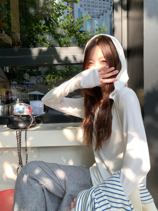 <曾小咸推荐>现货秒杀！微信超特价！韩系连帽长袖打底衫 日常119.99/件 立减40 秒杀79.99/件！！ 商品图5