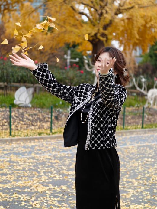 逸红颜明月优选#丝绒钉珠衫「夜流光」✨当小香风撞进阿玛尼的夜幕奢华 商品图4