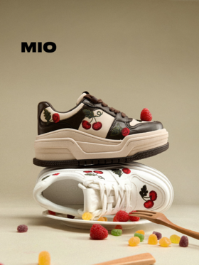 MIO米奥樱桃刺绣板鞋2026春季新款运动鞋5.5cm厚底增高小白鞋女鞋