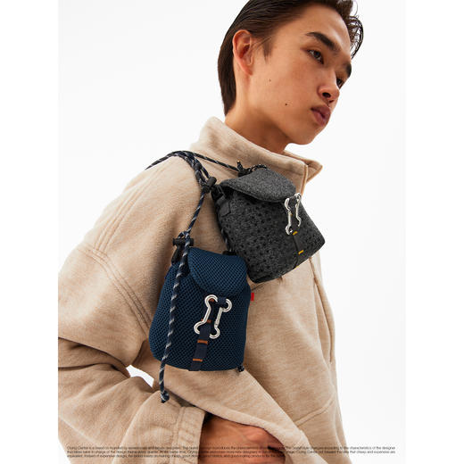 CryingCenter 轻便通勤单肩斜挎迷你随身小包 哭喊中心 商品图1