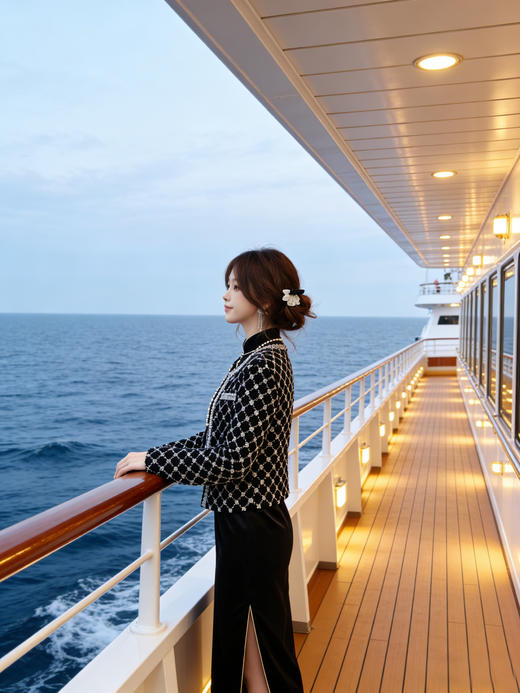 逸红颜明月优选#丝绒钉珠衫「夜流光」✨当小香风撞进阿玛尼的夜幕奢华 商品图14