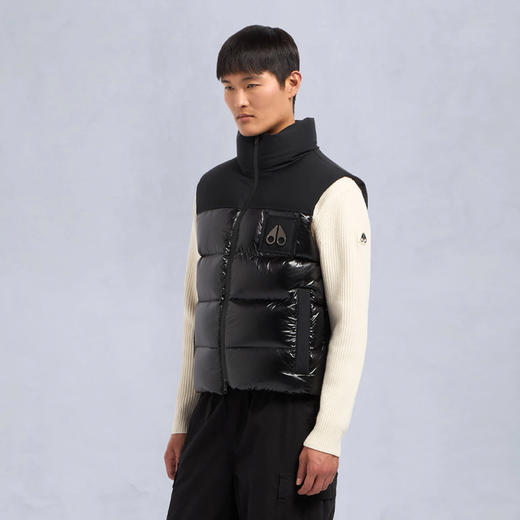 MOOSE KNUCKLES 男士金属驼鹿指节徽标绗缝羽绒马甲 黑色 M34MV482 292 商品图3