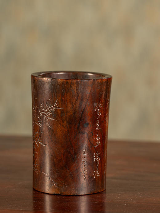 清	黄花梨阴刻竹石诗文笔筒 商品图1