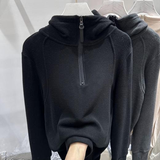 【干爽舒适❗️百搭神器】德绒2025秋冬纯色新款长袖洋气别致连帽卫衣设计拉链打底百搭上衣。jb 商品图1