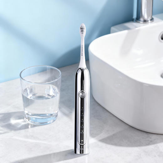 ENR1347WHT 电动牙刷 商品图5