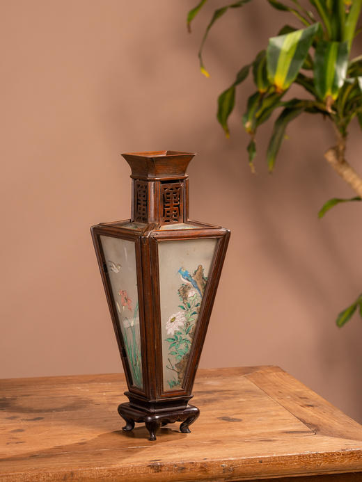 民国	红木镶玻璃彩绘赏瓶灯台 商品图1