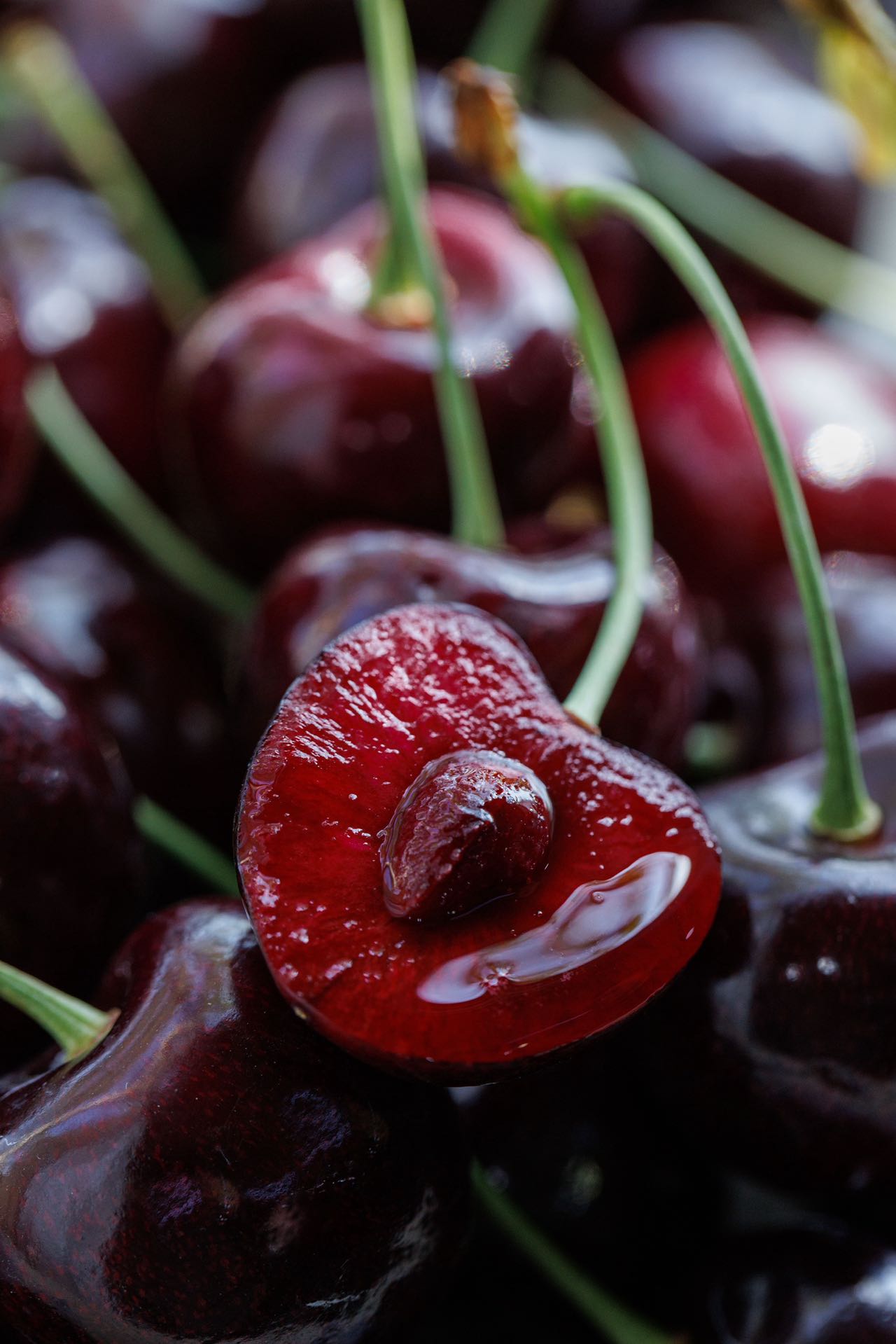 科迪亚Kordia 车厘子丨智利空运，跨越南半球而来的甜蜜，硬度好，皮脆肉厚，脆甜浓郁，带轻微果酸，风味感很棒。【顺丰空运】