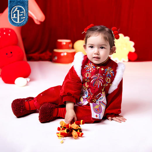 年衣童装婴童套装冬季新款宝宝男女童加棉连体衣喜乐戏马婴童套装 商品图4