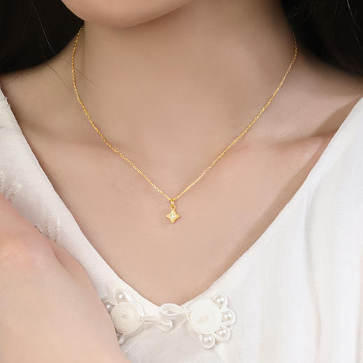 【新品首发】四叶草金钻珠 足金钻石挂坠转运珠黄金吊坠MEMORA诗普琳HP851001 商品图2