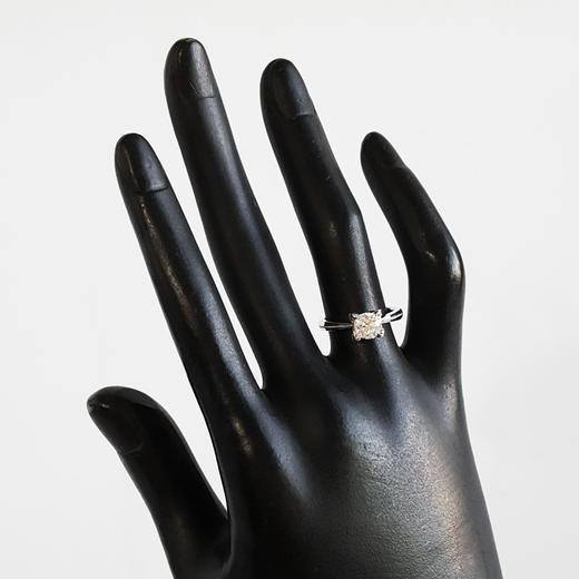 【天然正品】AU750白金经典简约牛头款0.801克拉钻石戒指10.5号（戒圈可改）女士051225NJS08 商品图8