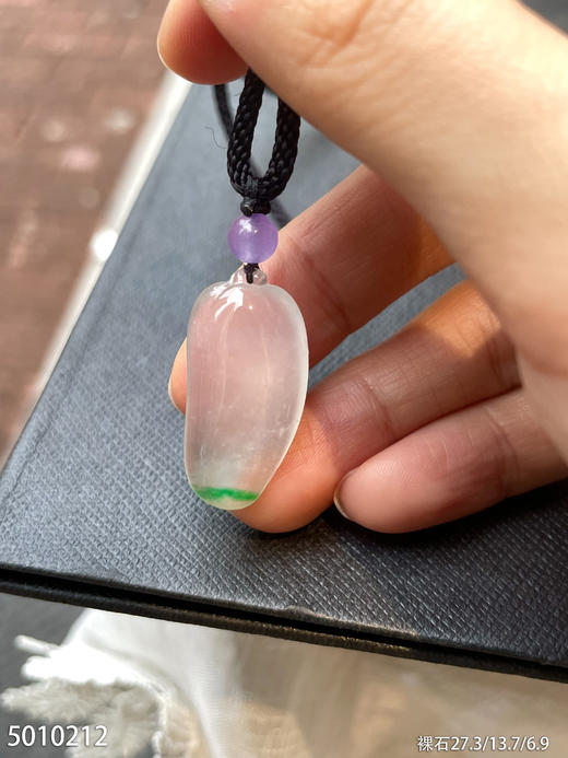 5010212，福瓜裸石。具体价格微信咨询 商品图1