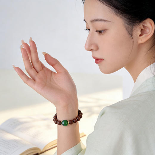 新款！睡梦香甜！灵珠·合香珠 鹅梨帐中香手串系列 香气温润如玉 带一丝回甘  去班味！ 商品图1