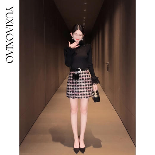 余潇潇【缪斯星辰】含绵羊毛高领烫钻修身针织拼接小香短裙连衣裙 商品图4