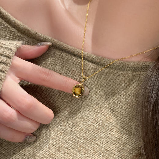 【微信专享款】ARSIS｜秘密花园系列 虎眼纳财吊坠项链 商品图2