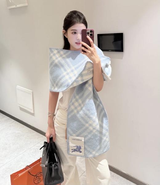 巴宝莉 带帽 围巾 披肩（DSX） 商品图3