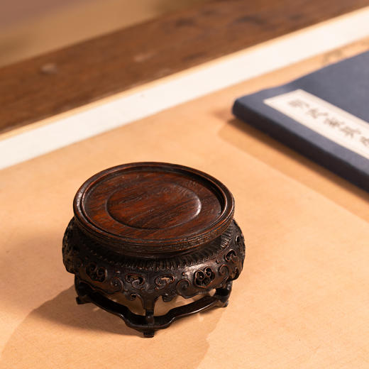 清	黄花梨云纹三弯腿五足带托泥器座 商品图1