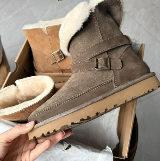 【奕虹心选】羊皮毛一体雪地平底靴，经典款 不挑年龄不挑脚型 穿多年都不会过时 孕妇/学生也超合适 防滑防冻疮 冬季刚需 商品图1