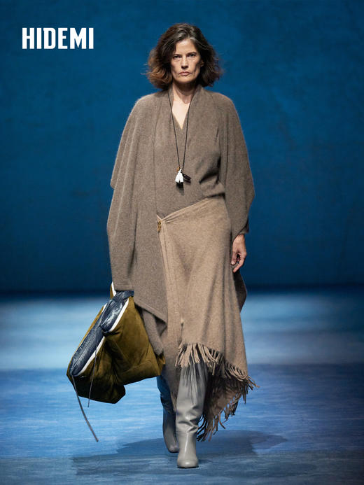 HIDEMI 大秀款经典行囊系列限定艺术感撞色多功能背包 商品图4