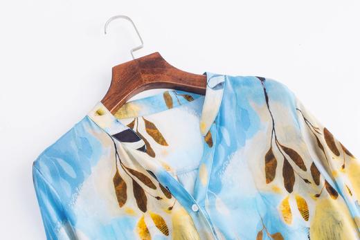 「断码清仓」蓝色树叶印花真丝连衣裙 L码 ZFYY141 商品图1