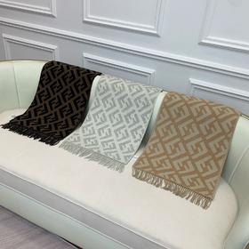 芬迪 字母围巾 100%羊绒（DSX）