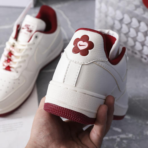 【奥莱仓直发】NIKE/耐克 NIKE Air Force 1 限定款板鞋（正码正拍） 商品图9