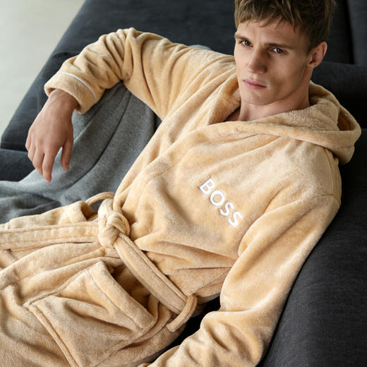 18062-HBJJ-003-BOSS简奢家居服 商品图2