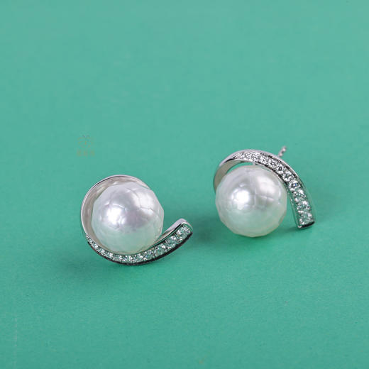【心悦】刻面珍珠耳钉-ZZ12407071 商品图1