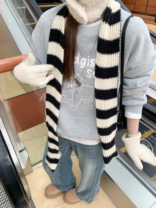 <曾小咸推荐>现货秒杀 ！微信超特价！印花圆领加绒卫衣 日常179.99 立减80 秒杀99.99！！ 商品图7