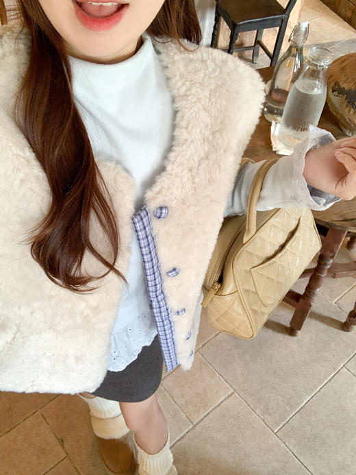 <曾小咸推荐>现货秒杀 ！微信超特价！韩系蕾丝打底t恤 日常129.99 立减60 秒杀69.99！！ 商品图8