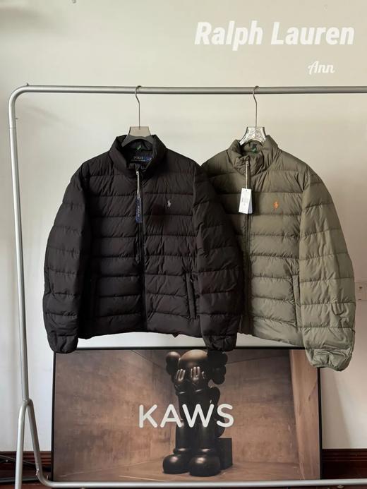 拉夫家刺绣小马立领纯色羽绒服 商品图2