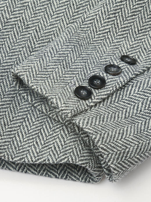 2025 秋冬浅灰人字纹毛呢西装外套女 明线装饰宽松休闲单排扣西服 设计感小众通勤百搭复古质感上衣 商品图4