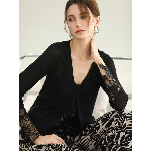 COCOBELLA重工水溶蕾丝定位拼接针织衫女夏通勤开衫MZ3196-2 商品图3