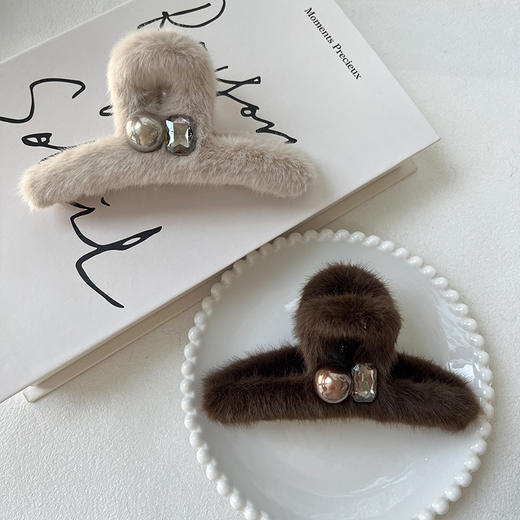 珠钻毛毛抓夹-纪念日百货门店同款168099391 商品图1