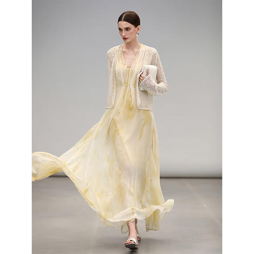 COCOBELLA重工亮片长袖针织衫小开衫气质通勤空调衫MZ3181-3 商品图0