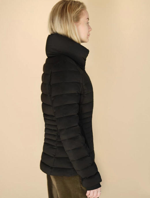 Jai 黑色旅行修身羽绒夹克 商品图2