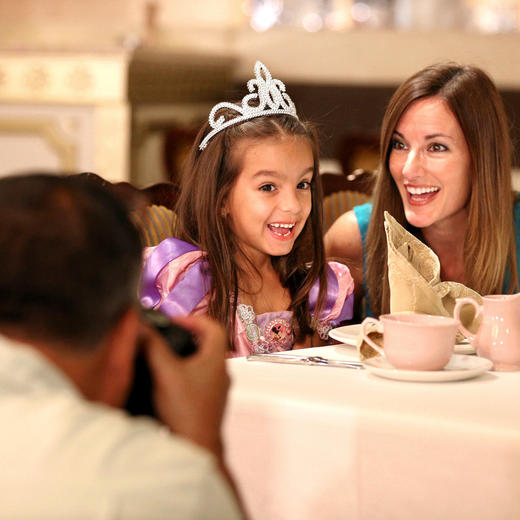 3晚/4晚【迪士尼邮轮·迪士尼探险号·海上巡游】新航季开售，暑期/端午/中秋可订，体验海上过山车，打卡七大主题梦幻之旅，开启精彩游轮度假时光~ 商品图5