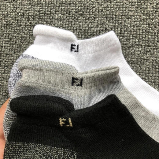 正品FJ proDry 低帮高尔夫运动袜，毛巾底，只有卡其色。均码39-45
特价💰59一组五双 商品图3