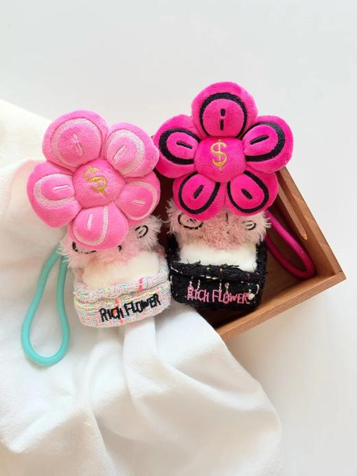 BAO款🔥【礼盒装】Rich flower“有钱花”系列挂件（挂绳可拆卸） 商品图1