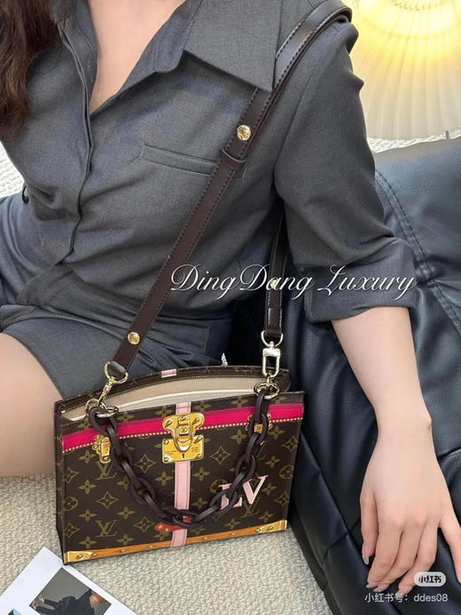 Lv 秀款 宫廷款 涂鸦老花 26 洗漱包 商品图3