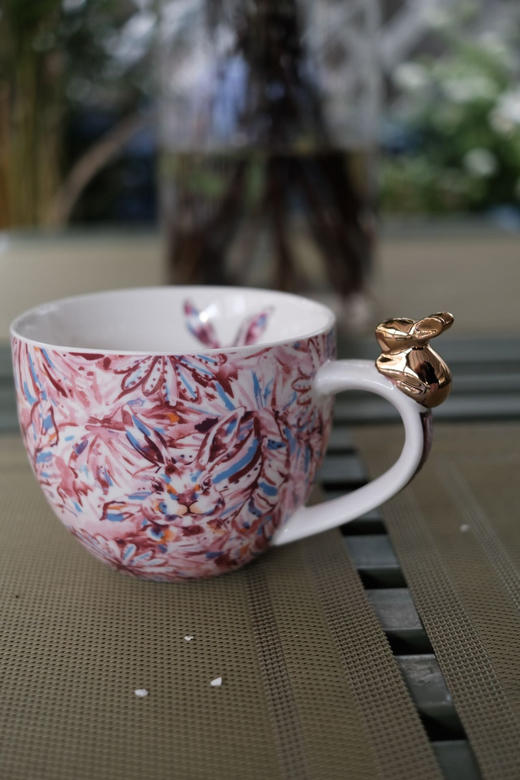 正品！花粉福利专享，不能放微波炉【英国GBROYAL CLASSIC早餐杯】SGS出口检测，超欧盟标准亚马逊售价差不多400元!开团59，兔子由德国贺尔氏24K金制成的黄金油漆打造，栩栩如生不易脱落 商品图4