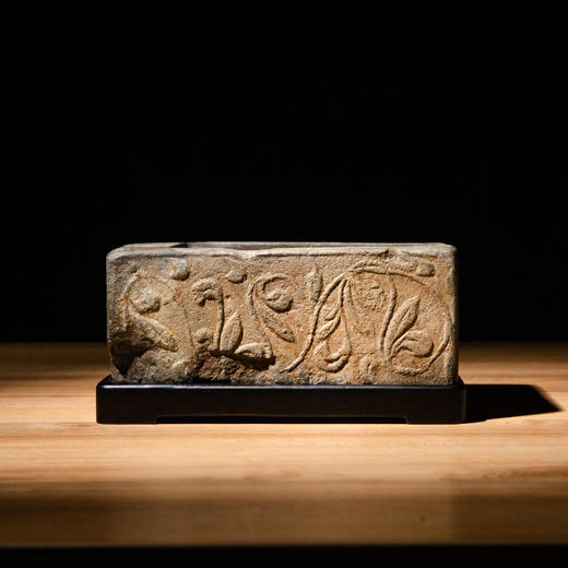 南北朝“忍冬纹”佛教砖制砚 商品图3