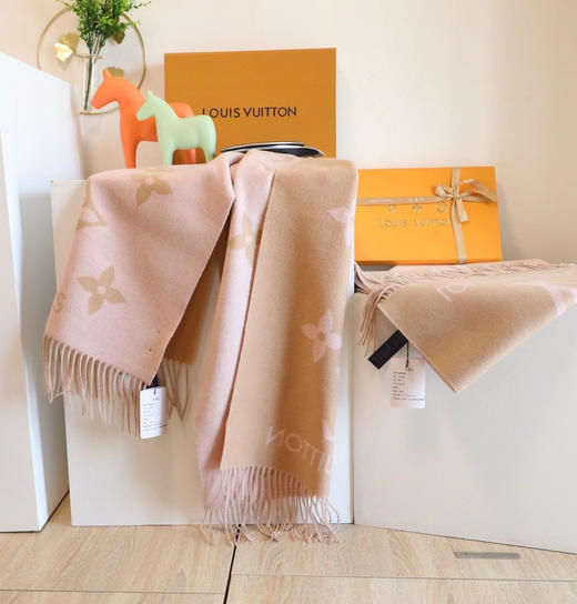 高档围巾礼盒装羊绒真丝超软糯亲肤围巾 商品图11