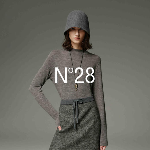 N°28 100%绵羊毛半高领针织打底衫女秋季高级感气质修身内搭上衣895392T022  商品图1