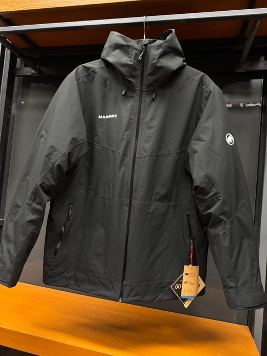 原单正品 MAMMUT猛犸象 三合一 冲锋衣，男女同款
颜色：黑色 绿色
尺码：S- XXL 商品图0