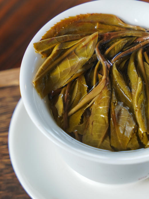 12月14日中午12点【麒麟曼松】2022年原料，陈云园茶品牌产品，顶账产品清仓变现，357克/饼 商品图3