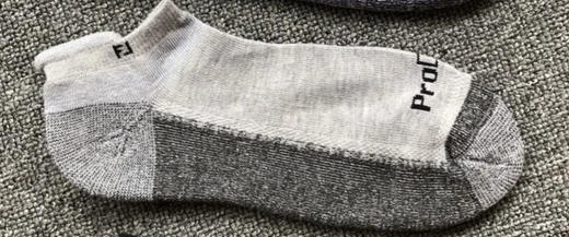 正品FJ proDry 低帮高尔夫运动袜，毛巾底，只有卡其色。均码39-45
特价💰59一组五双 商品图0