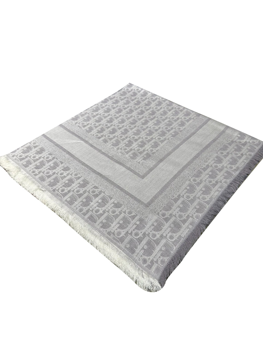 女款提花丝质羊毛大方巾围巾hu010