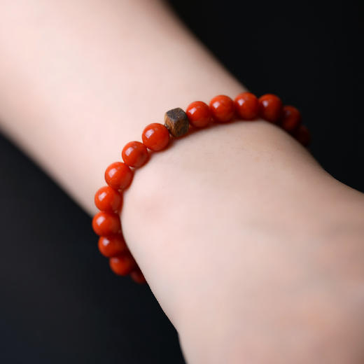 一念七宝 千红万福 | 南红棋楠沉香木手串 商品图1